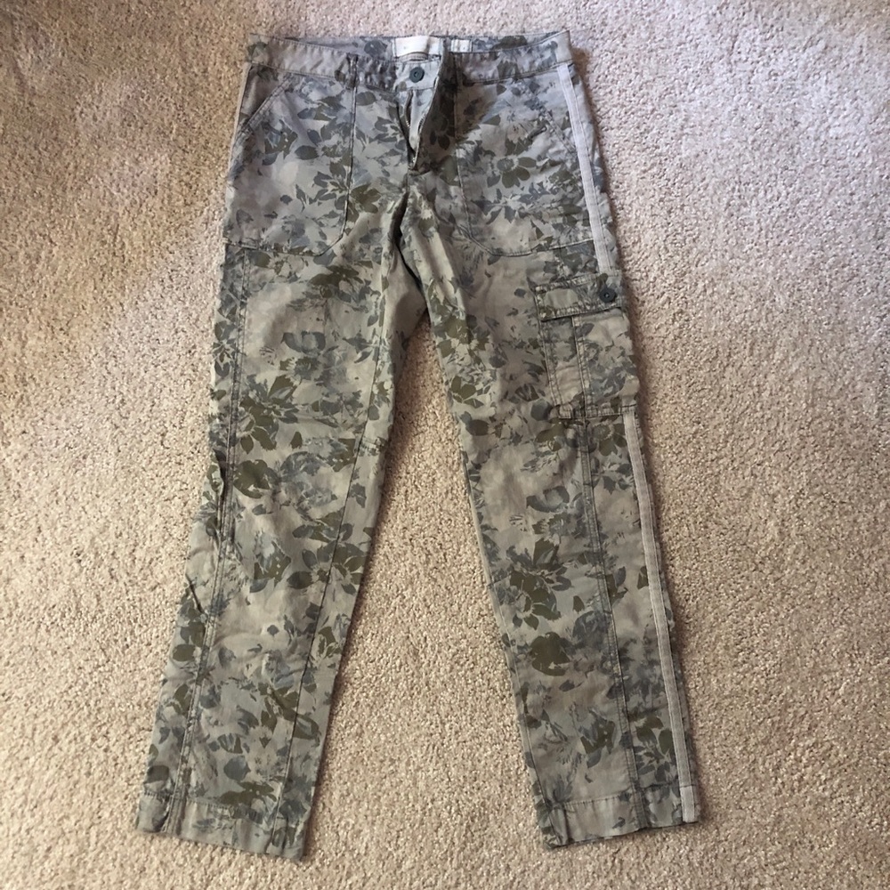 Anthropology green, grey, floral cargo pant
